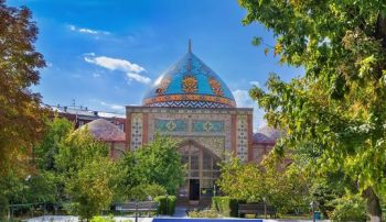 عکس حکاکی جالب از گنبد مسجد 260 ساله ارمنستان