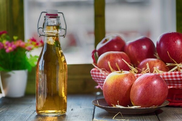 ۱۰ مزایای نوشیدن سرکه سیب قبل از خواب