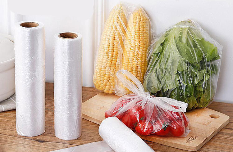 کدام کیف برای ذخیره مواد غذایی ایمنی بیشتری دارد؟/ کیسه فریزر ، کیسه زیپ یا کیسه های سیلیکون؟