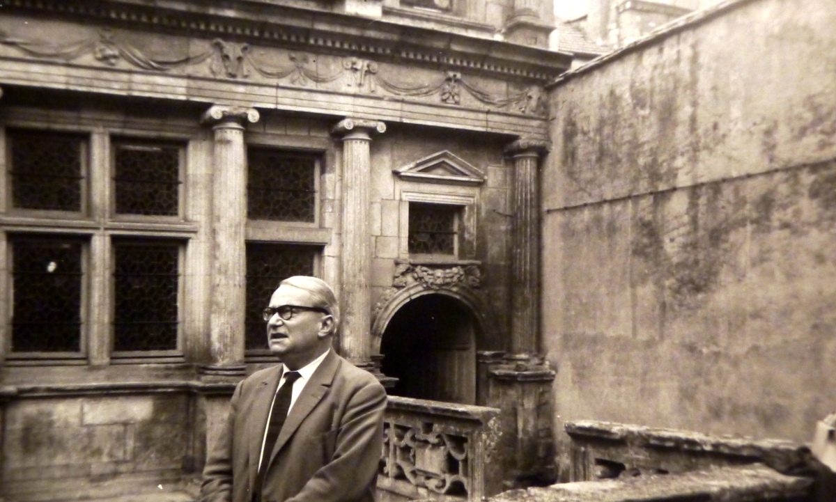 Carbon saw the Western civilization solution as Islam/ Fardid, al -Ahmad and Shayegan were heavily influenced by carbon/ Foucault's perception of Iran was influenced by carbon ideas.