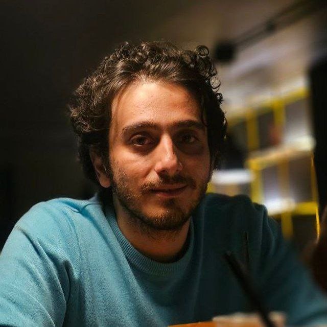 ویتگنشتاین در برابر کل نگر