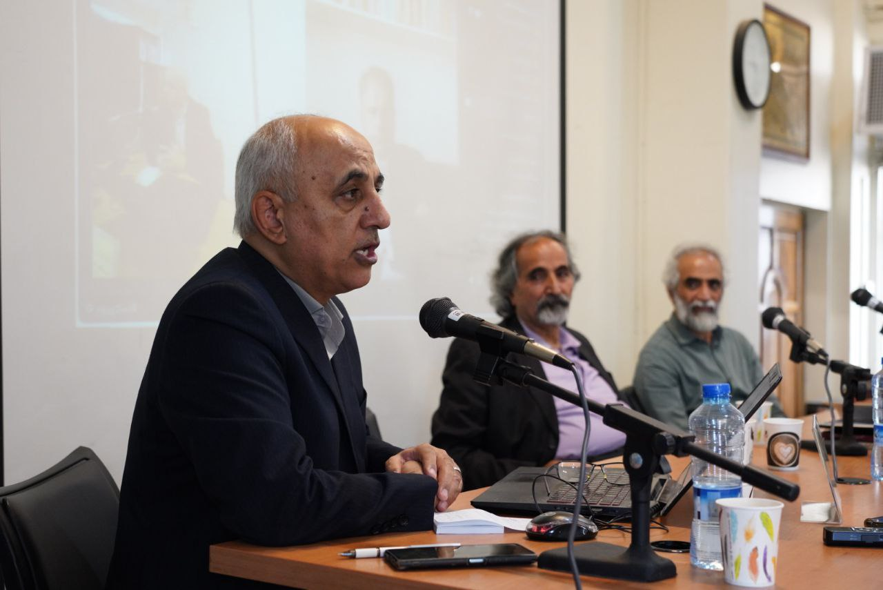 "Iran will survive";; The 6 -year secret of Iran's survival in the heart of