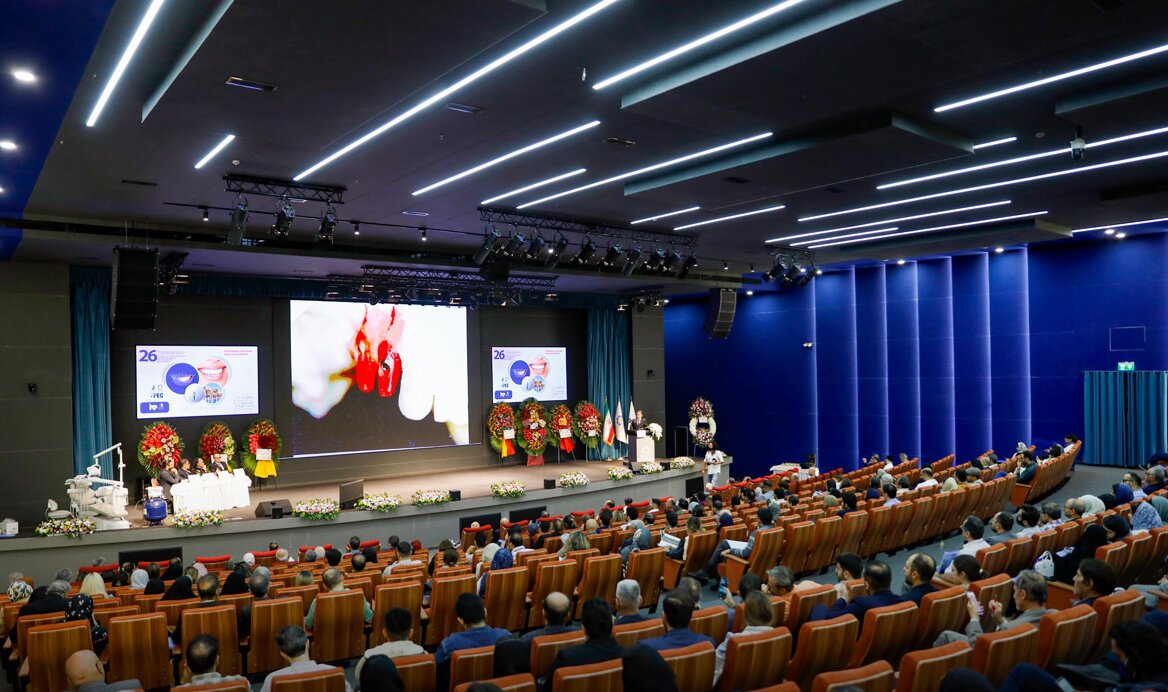ظهور فن آوری های مدرن برای درمان دندانپزشکی. دیگر نیازی به پیوند استخوان از بدن بیمار ندارید